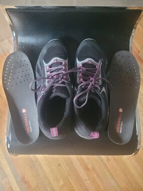 Merrell Vibram Hiking Trail Shoes,Women's SPECIFIC Fit,size 8